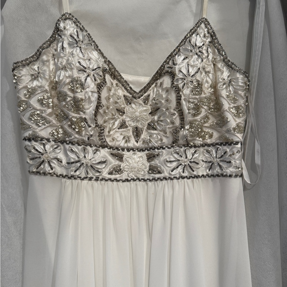 Sue Wong  Grecian White Beaded Elegant Evening Gown, Size XS - Picture 11 of 16